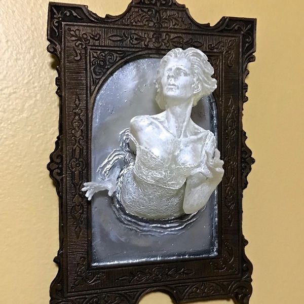 3D Creative Ghost Mirror Statue