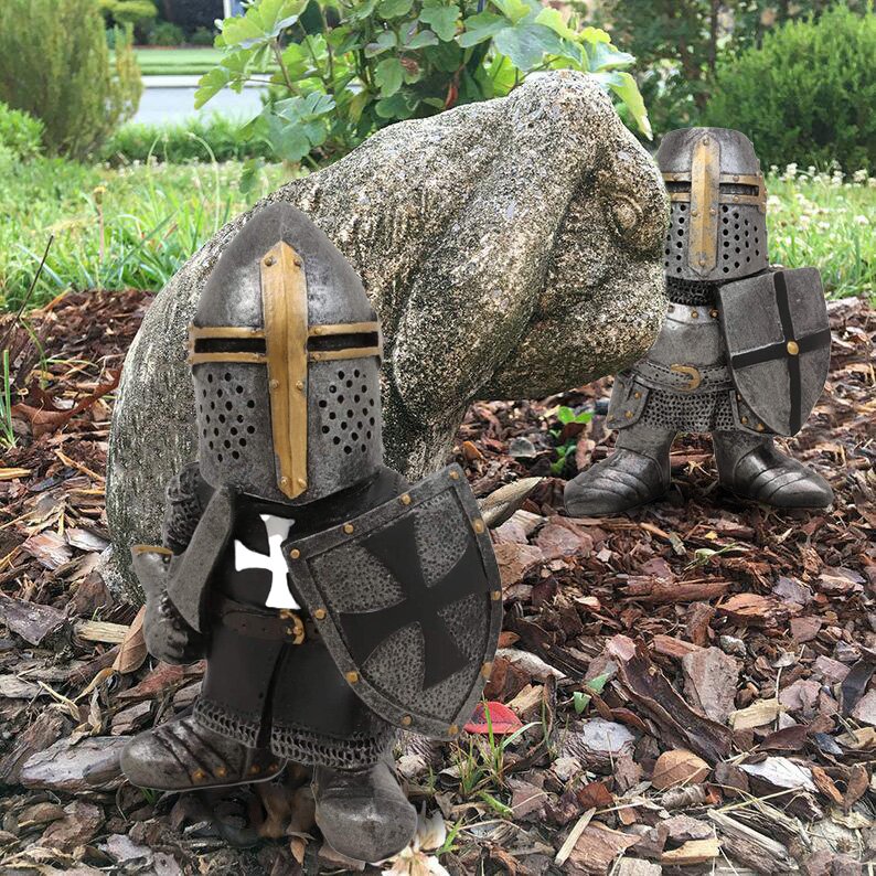 Knight Gnomes Guard