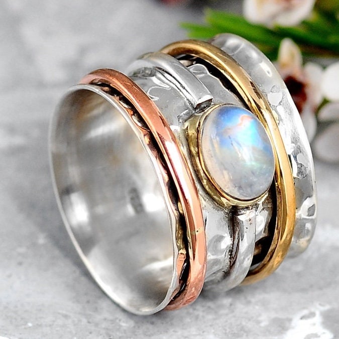 🔥 Last Day Promotion 49% OFF🎁Wide Band Two Tone Moonstone Spinner Ring